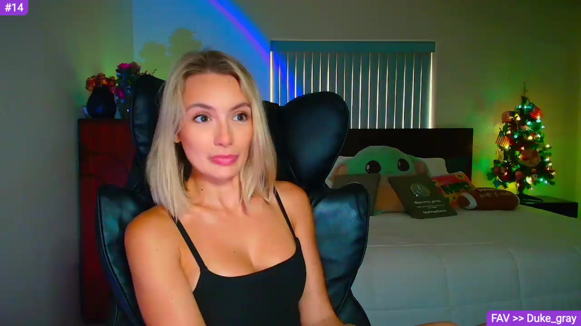 Gallery image thumbnail from Sammy_gray's myfreecams stream on, 09/15/2026, 04:09 image 4 of 20