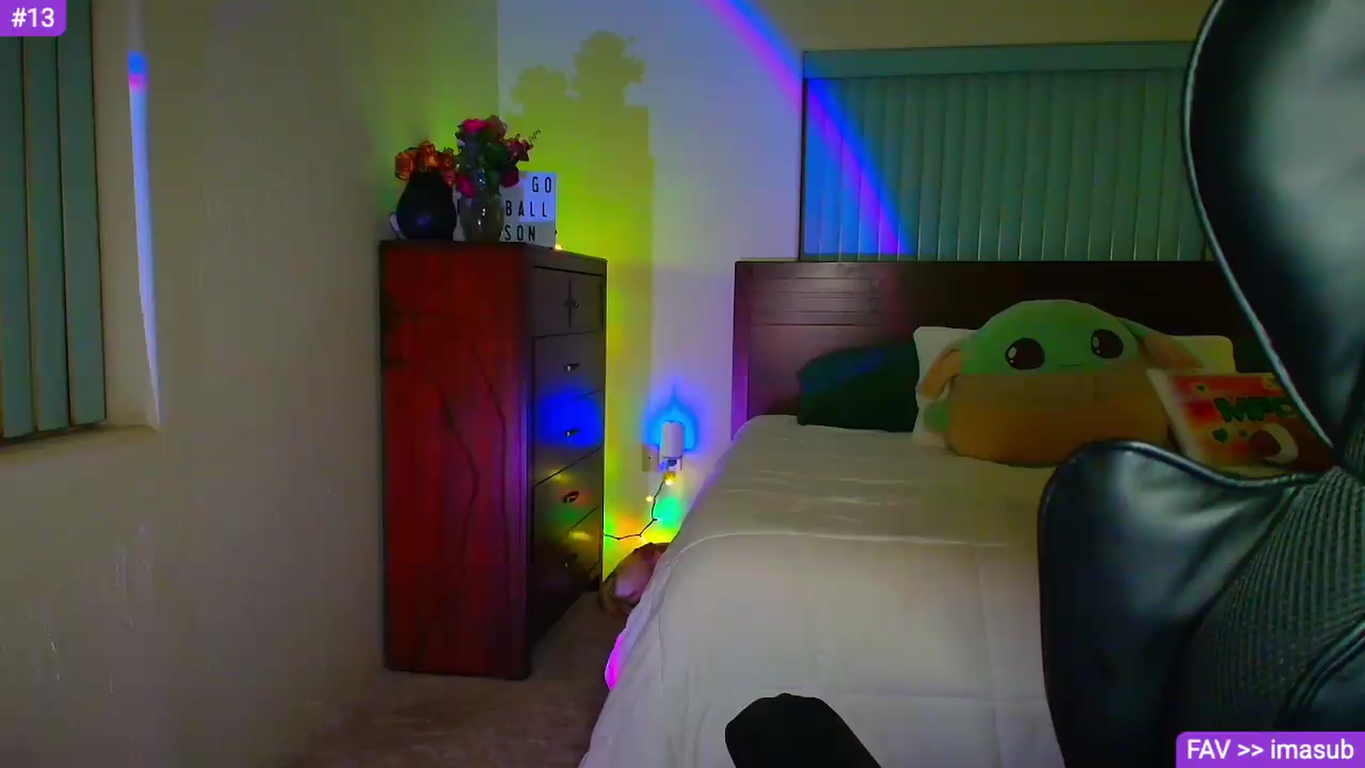 Gallery image thumbnail from Sammy_gray's myfreecams stream on, 09/15/2026, 07:06 image 7 of 20