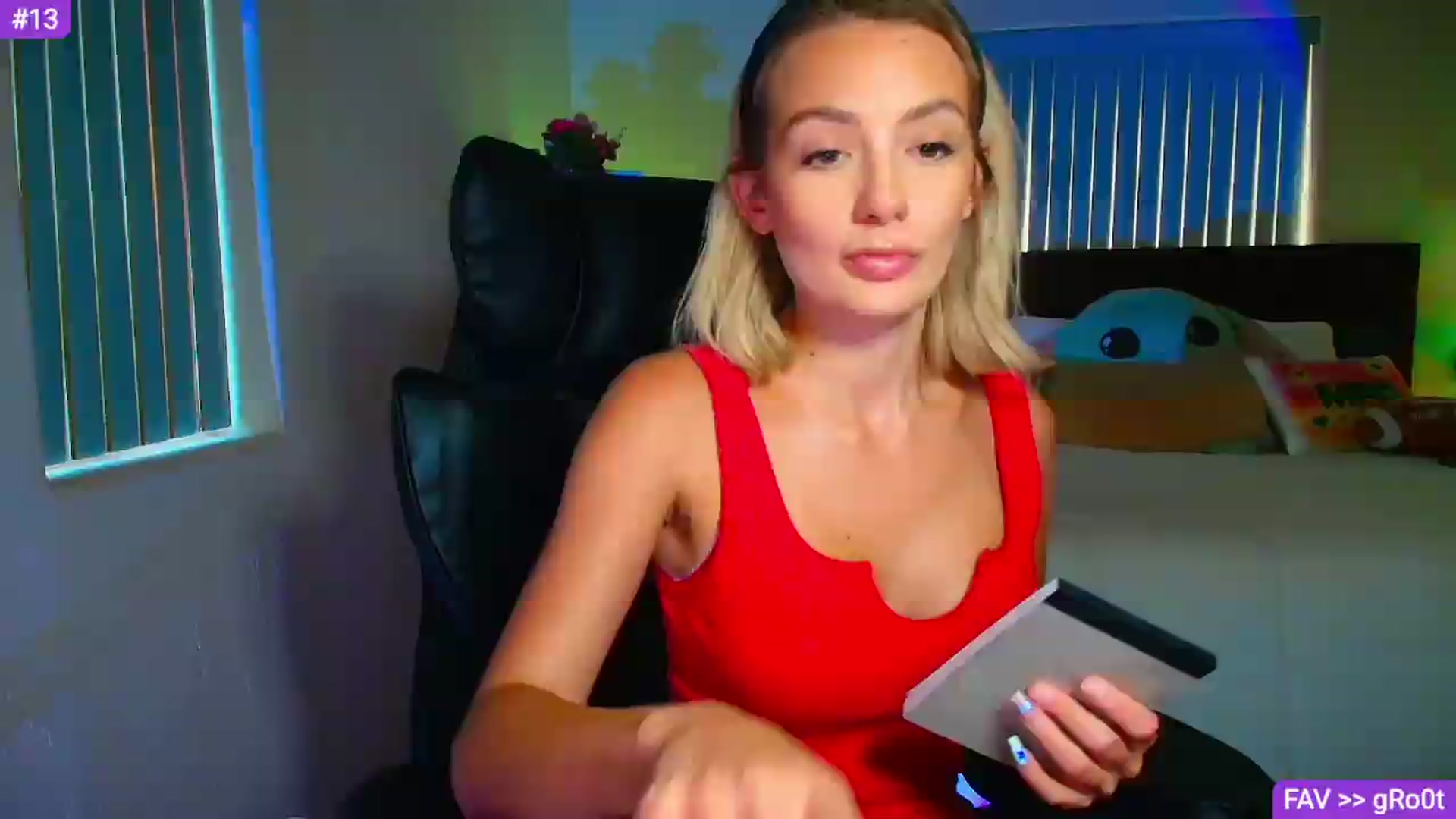 Gallery image thumbnail from Sammy_gray's myfreecams stream on, 09/16/2026, 01:18 image 2 of 20
