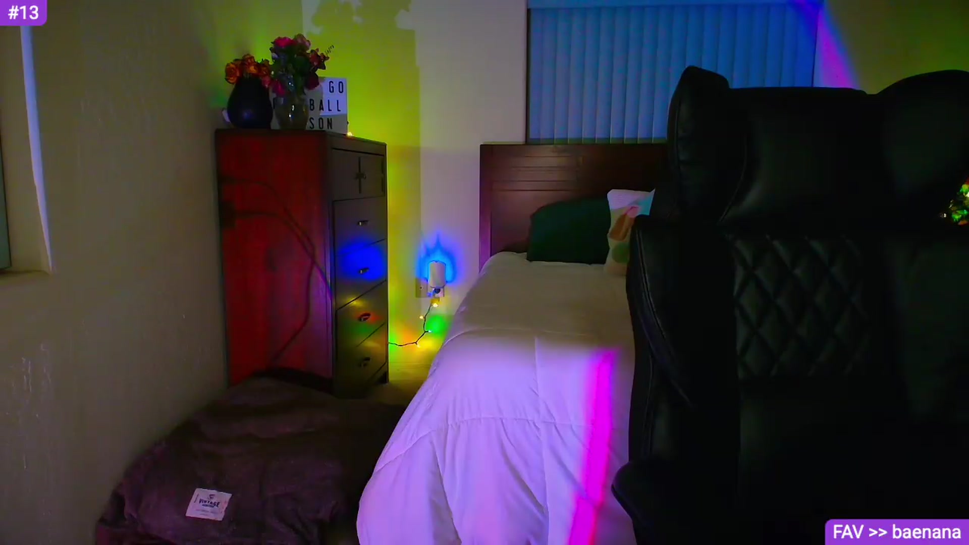 Gallery image thumbnail from Sammy_gray's myfreecams stream on, 09/16/2026, 05:26 image 12 of 20