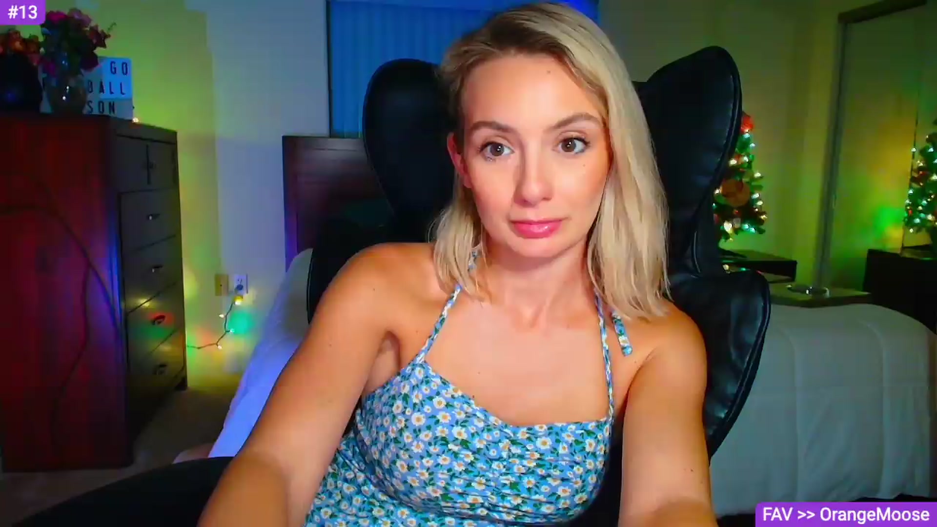 Gallery image thumbnail from Sammy_gray's myfreecams stream on, 09/17/2026, 05:53 image 2 of 20