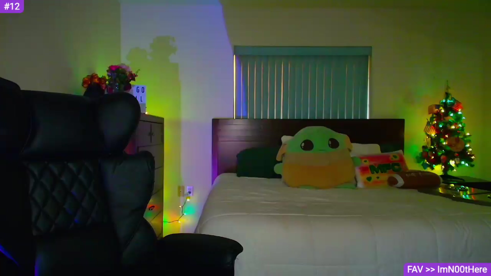 Gallery image thumbnail from Sammy_gray's myfreecams stream on, 09/20/2026, 04:54 image 2 of 20