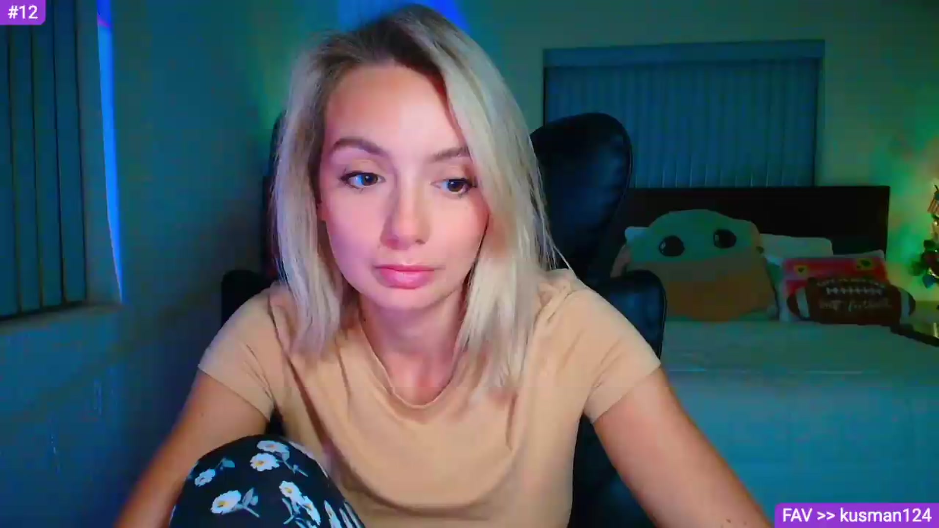 Gallery image thumbnail from Sammy_gray's myfreecams stream on, 09/21/2026, 05:45 image 2 of 20