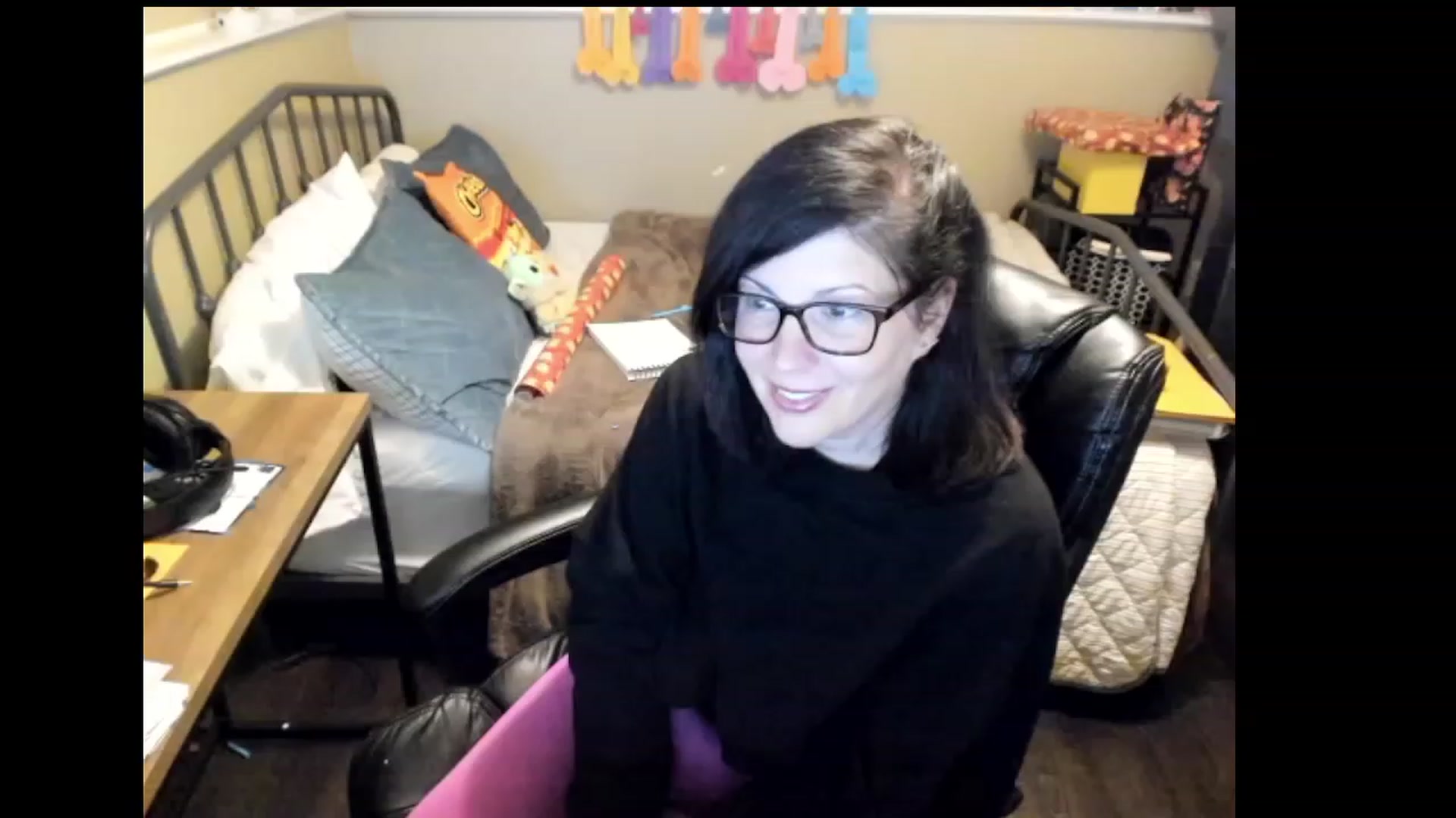 Gallery image thumbnail from Samtastic_'s myfreecams stream on, 12/21/2022, 01:36 image 14 of 20