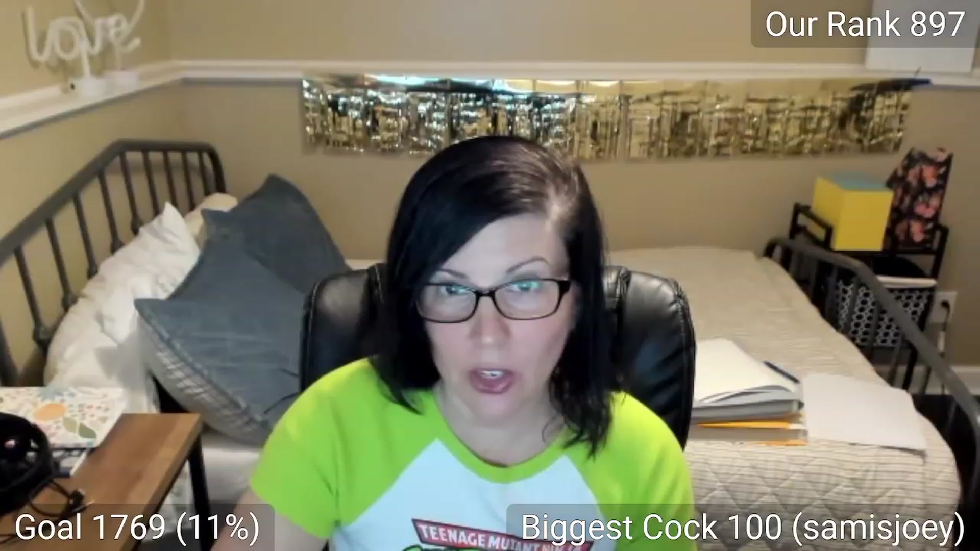 Gallery image thumbnail from Samtastic_'s myfreecams stream on, 12/30/2022, 01:38 image 17 of 20