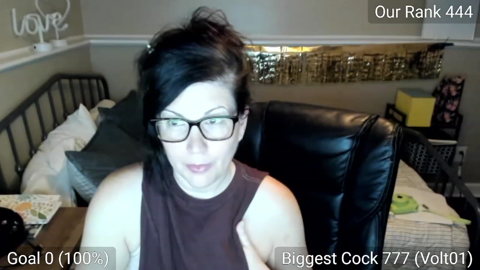 Gallery image thumbnail from Samtastic_'s myfreecams stream on, 01/02/2023, 24:18 image 15 of 20