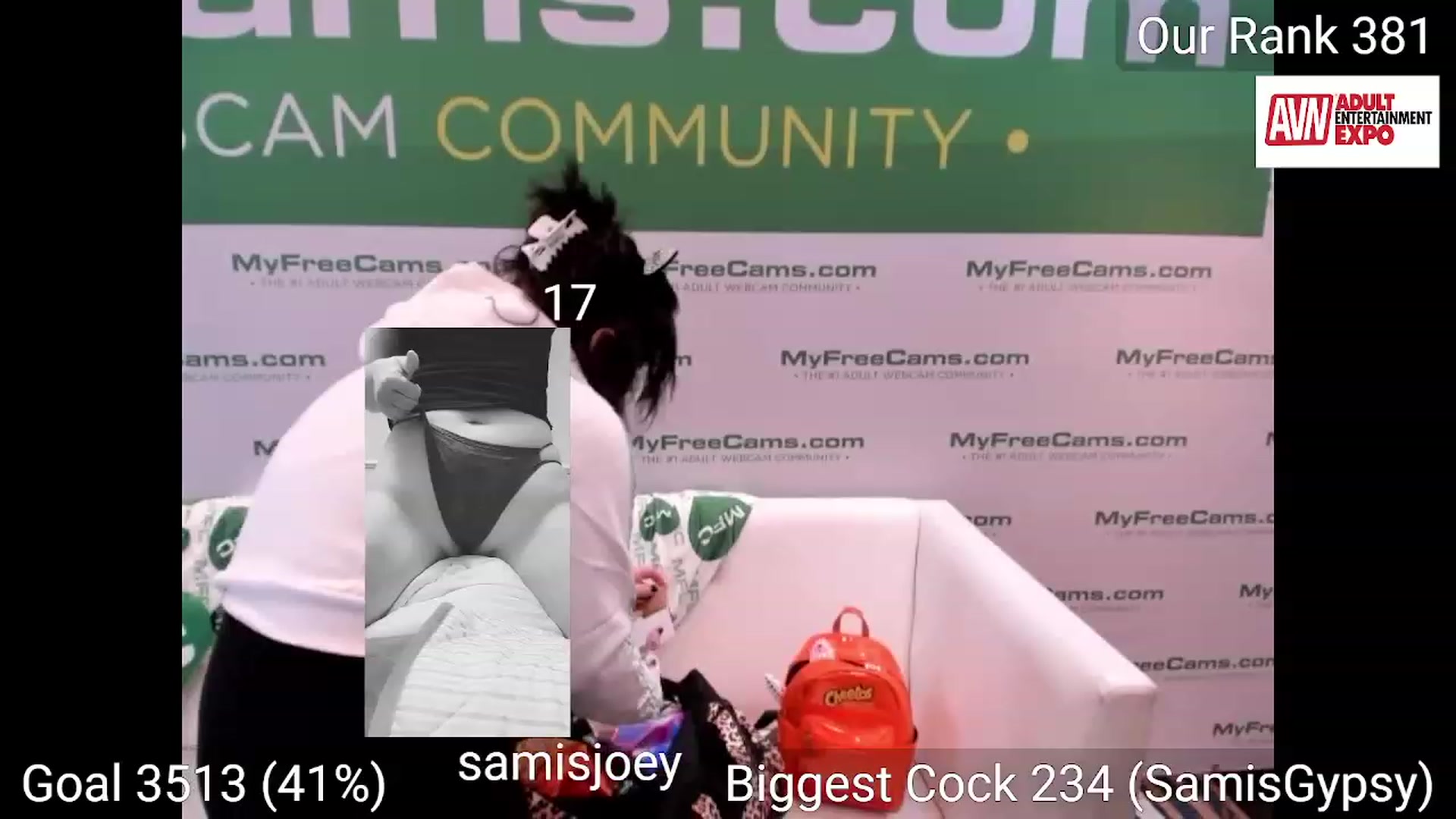 Gallery image thumbnail from Samtastic_'s myfreecams stream on, 01/07/2023, 22:41 image 8 of 20