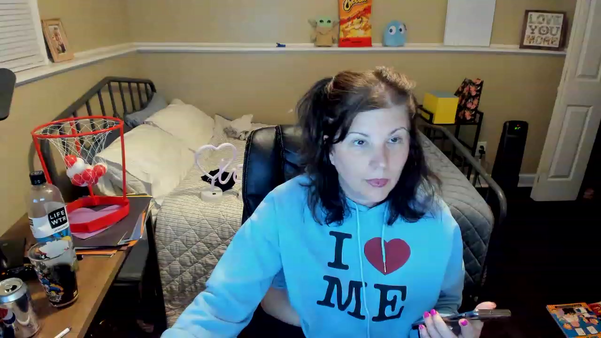 Gallery image thumbnail from Samtastic_'s myfreecams stream on, 02/23/2023, 01:56 image 14 of 20