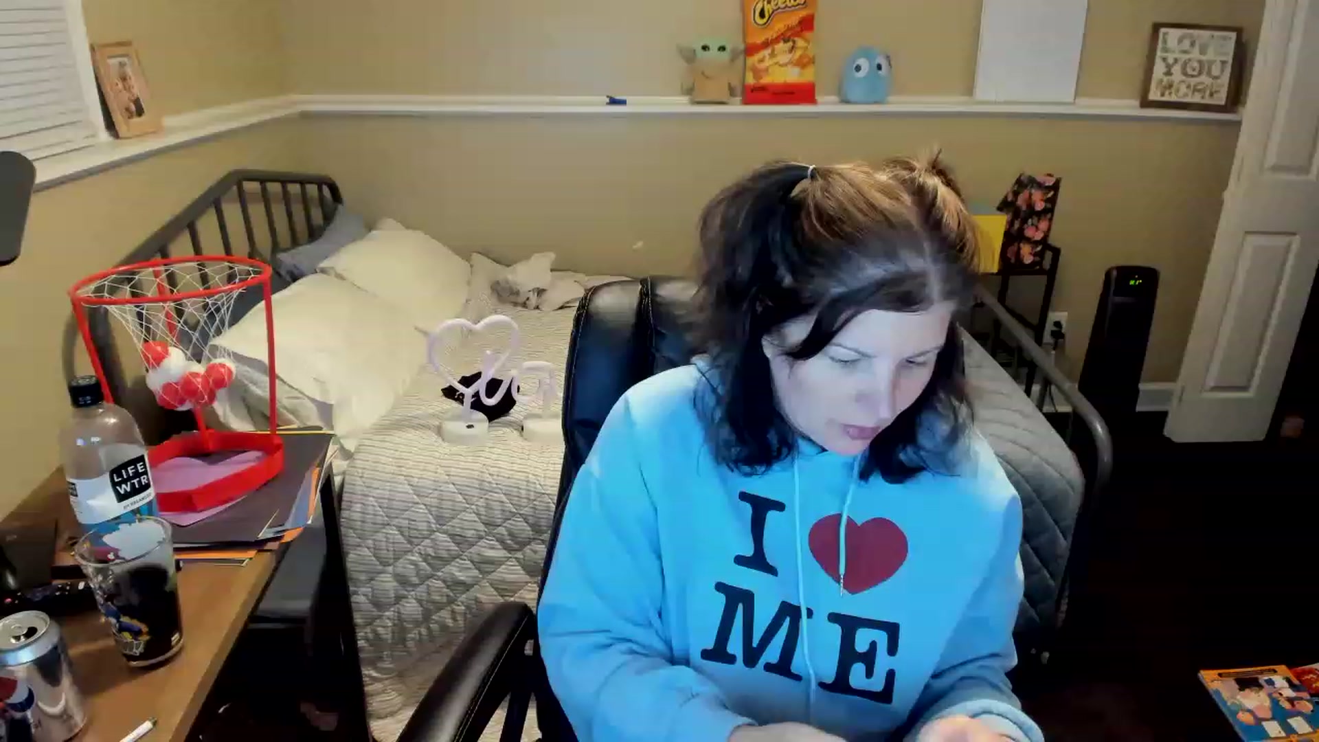 Gallery image thumbnail from Samtastic_'s myfreecams stream on, 02/23/2023, 01:56 image 8 of 20