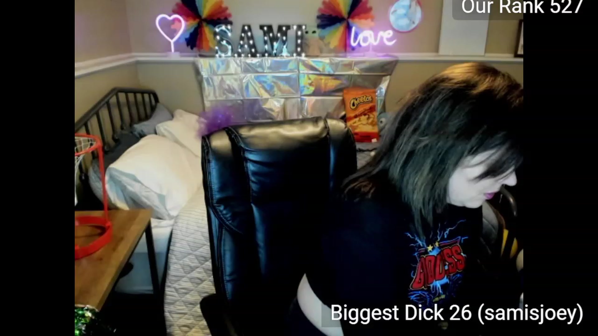 Gallery image thumbnail from Samtastic_'s myfreecams stream on, 03/03/2023, 02:07 image 14 of 20