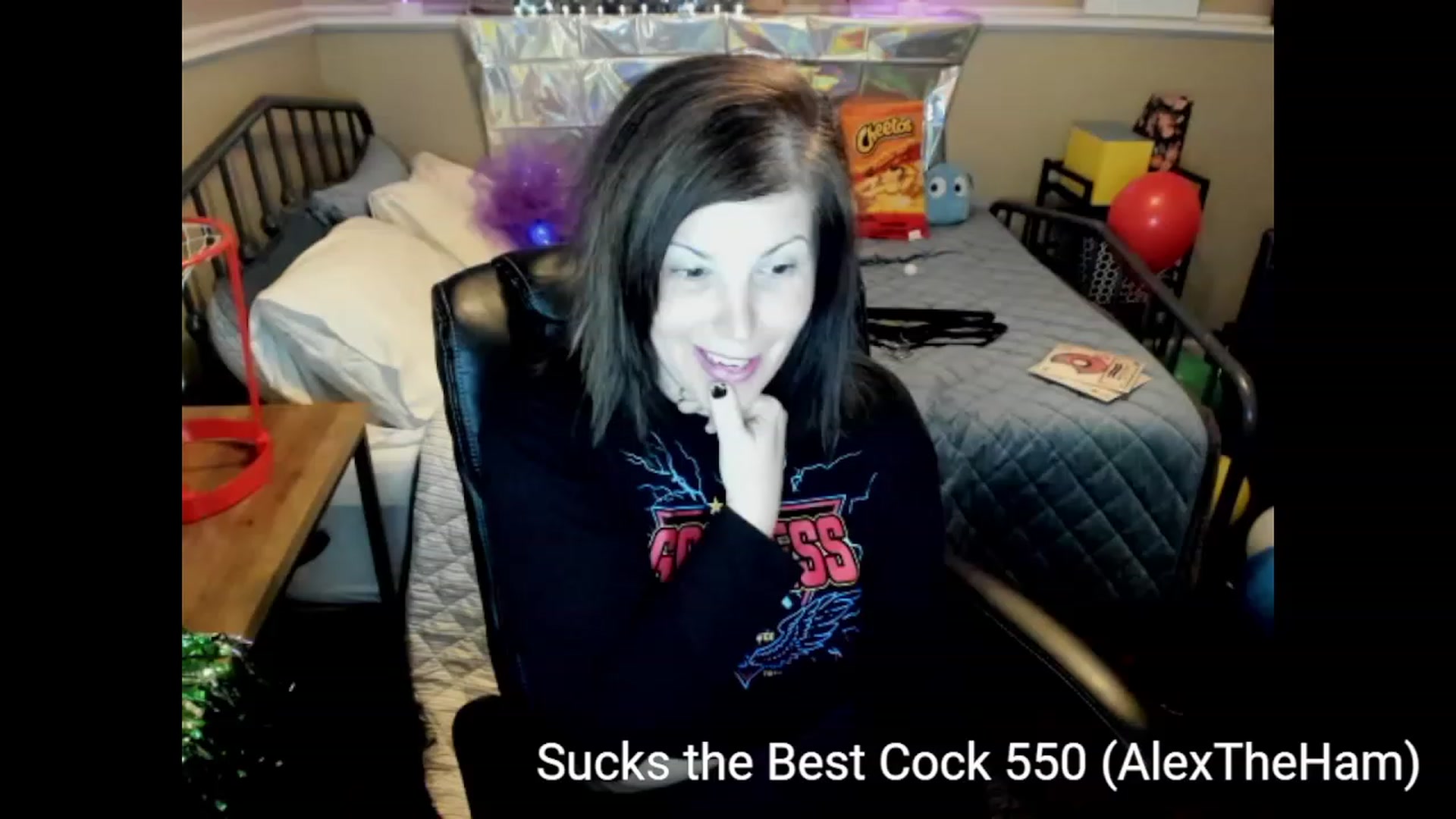 Gallery image thumbnail from Samtastic_'s myfreecams stream on, 03/03/2023, 03:17 image 19 of 20
