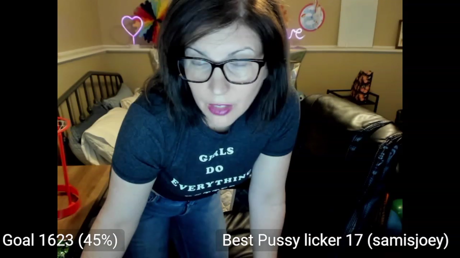Gallery image thumbnail from Samtastic_'s myfreecams stream on, 03/03/2023, 21:26 image 4 of 20