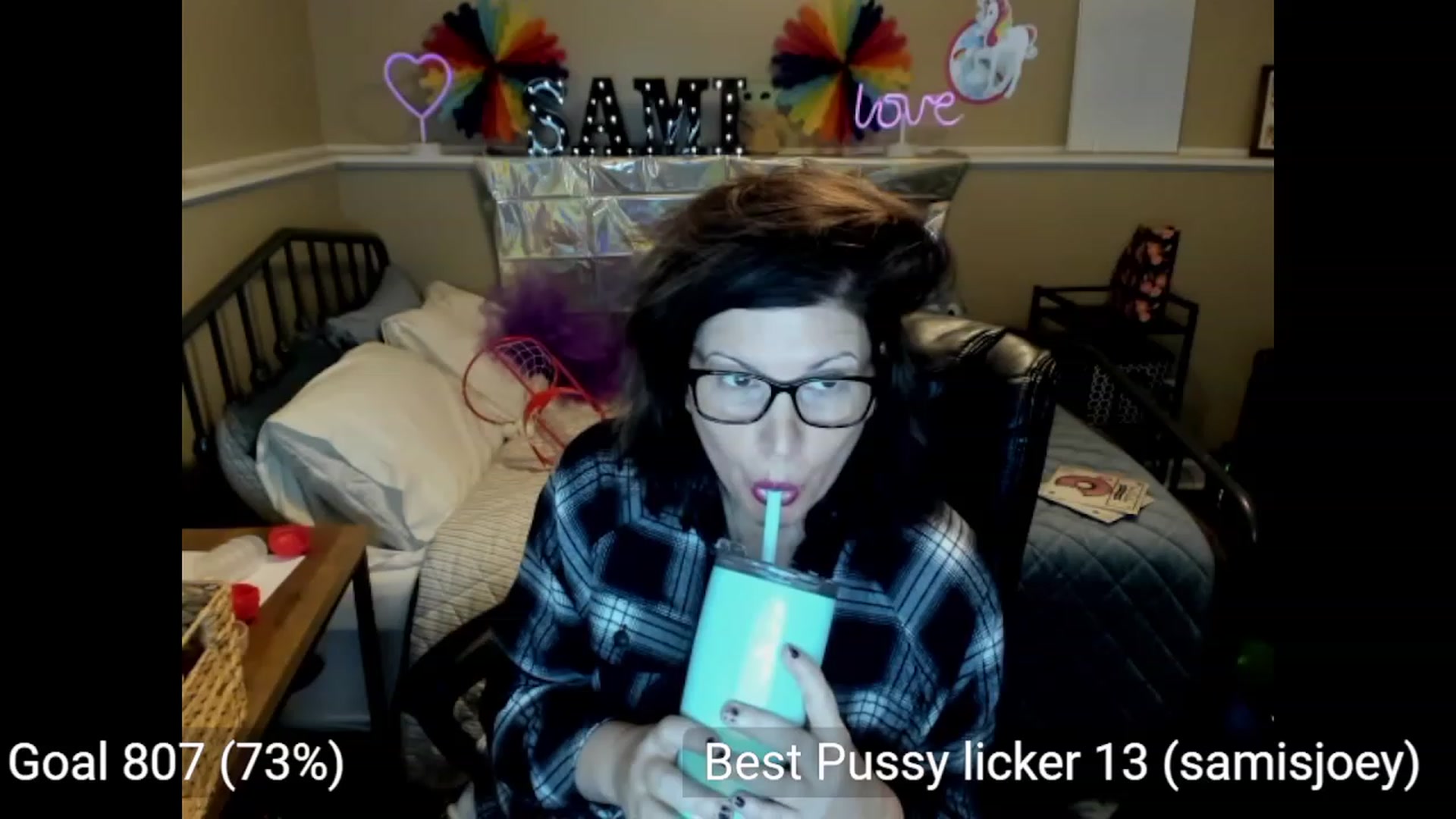 Gallery image thumbnail from Samtastic_'s myfreecams stream on, 03/07/2023, 24:52 image 4 of 20