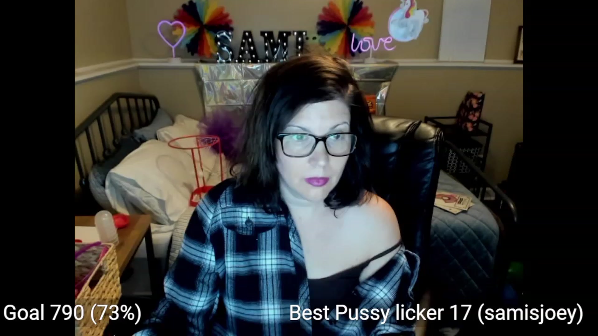 Gallery image thumbnail from Samtastic_'s myfreecams stream on, 03/07/2023, 24:52 image 15 of 20