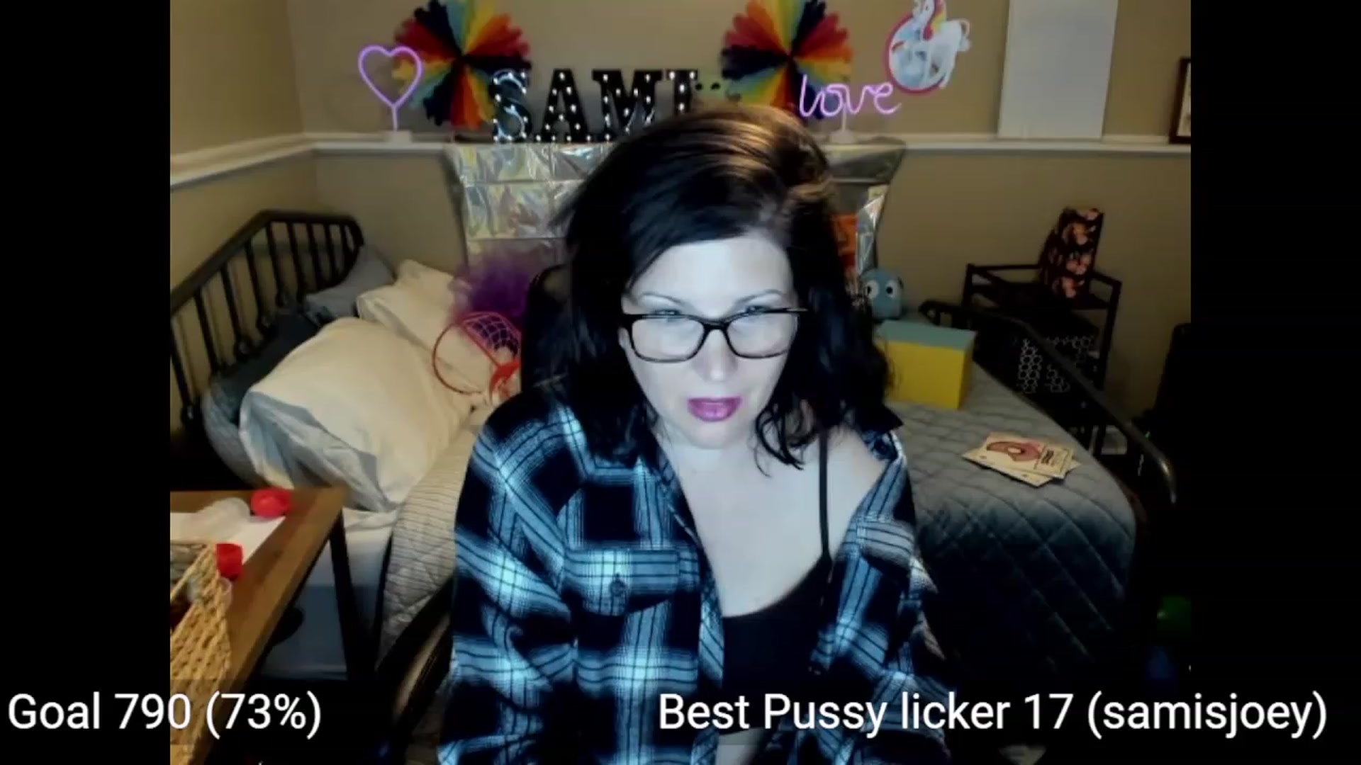 Gallery image thumbnail from Samtastic_'s myfreecams stream on, 03/07/2023, 24:52 image 9 of 20