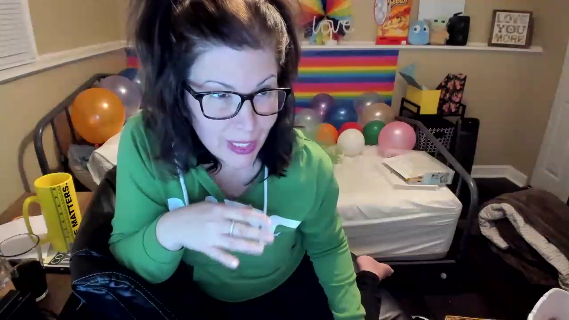 Gallery image thumbnail from Samtastic_'s myfreecams stream on, 03/21/2023, 24:55 image 18 of 20