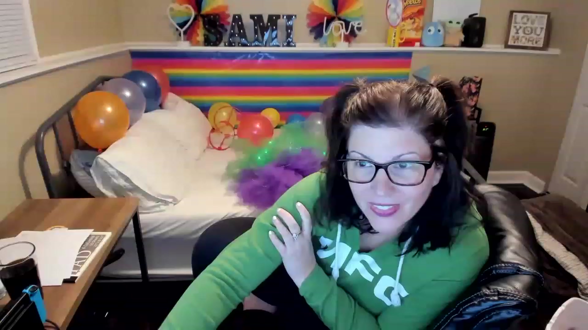 Gallery image thumbnail from Samtastic_'s myfreecams stream on, 03/21/2023, 24:55 image 4 of 20