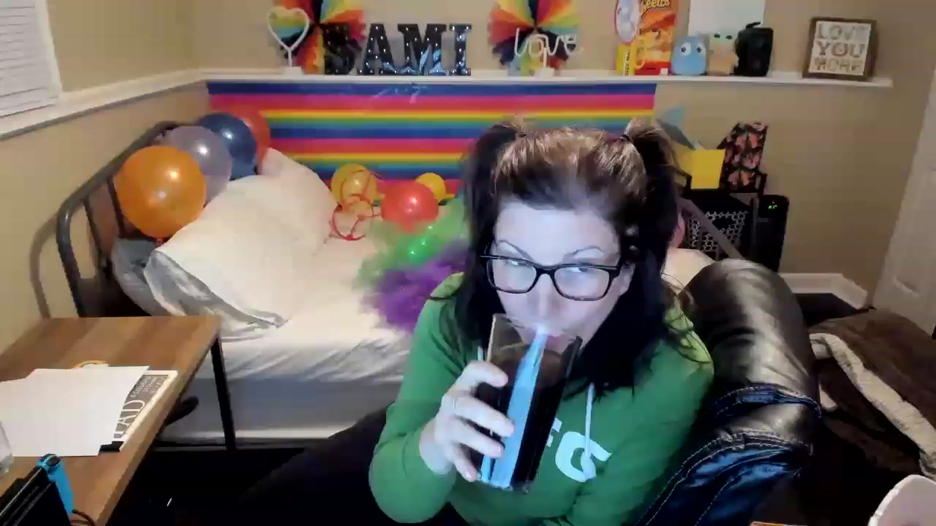 Gallery image thumbnail from Samtastic_'s myfreecams stream on, 03/21/2023, 24:55 image 5 of 20