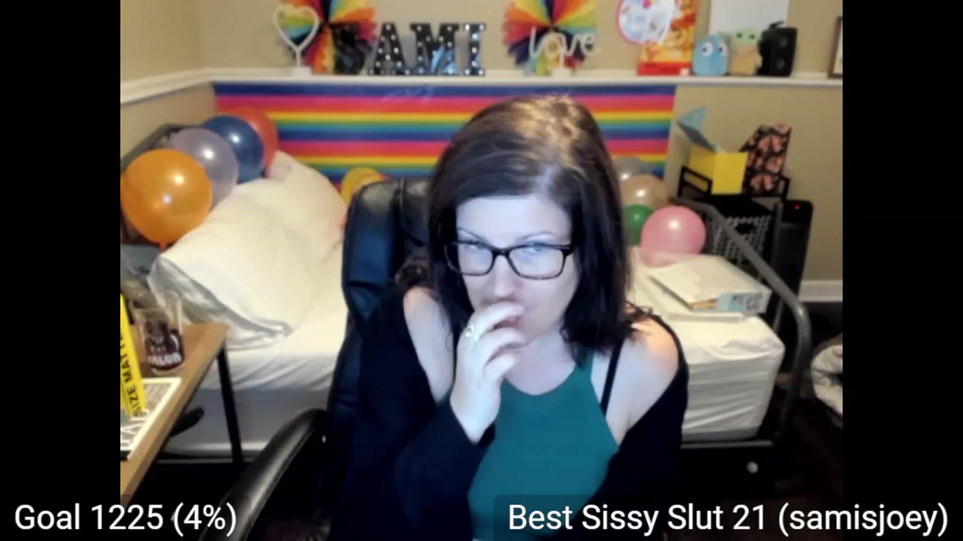 Gallery image thumbnail from Samtastic_'s myfreecams stream on, 03/21/2023, 23:21 image 13 of 20