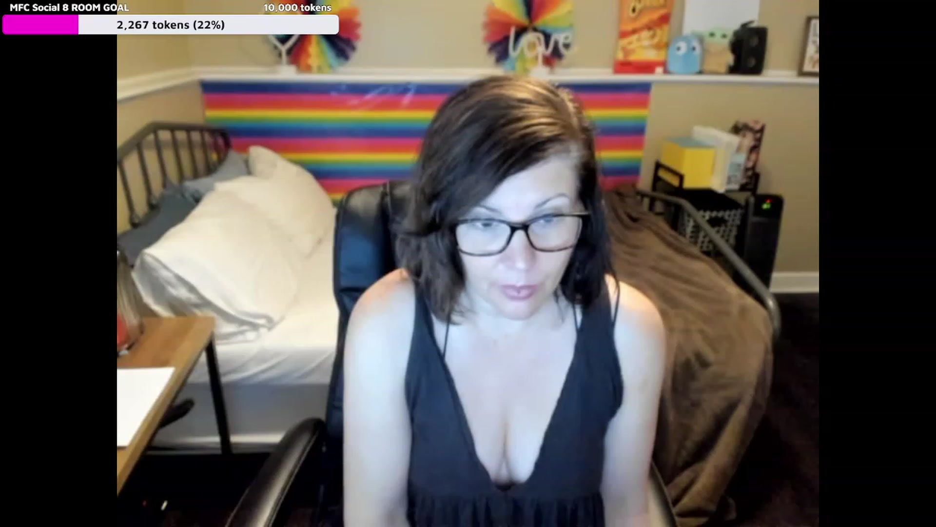 Gallery image thumbnail from Samtastic_'s myfreecams stream on, 03/28/2023, 21:20 image 6 of 20