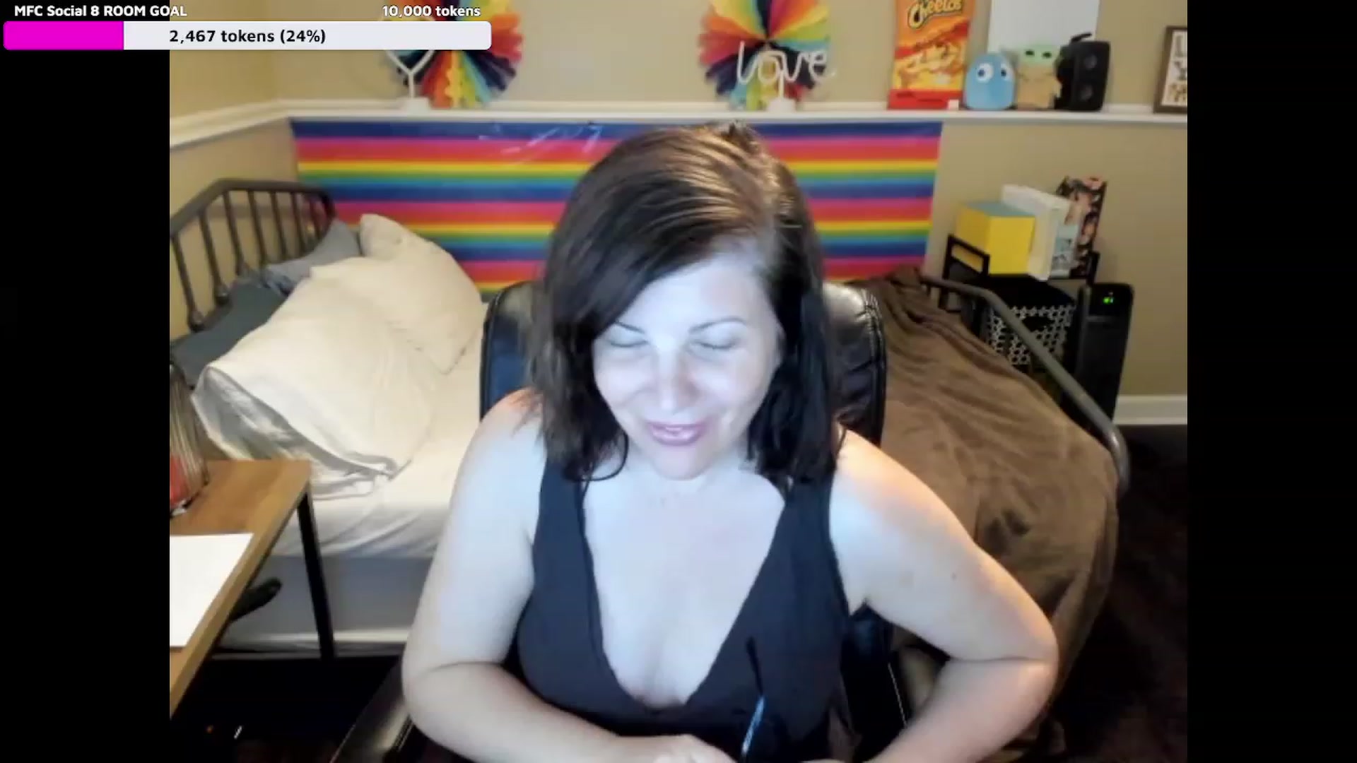 Gallery image thumbnail from Samtastic_'s myfreecams stream on, 03/28/2023, 21:20 image 14 of 20