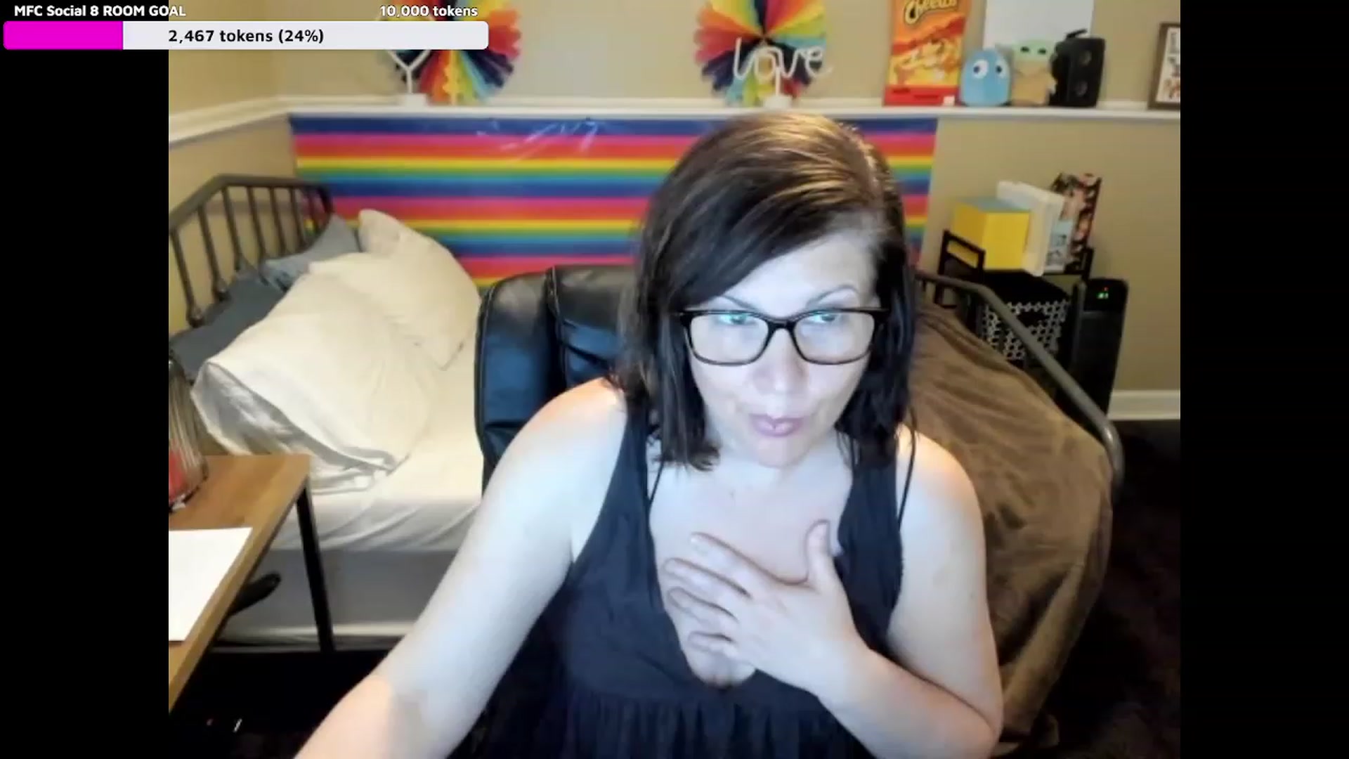 Gallery image thumbnail from Samtastic_'s myfreecams stream on, 03/28/2023, 21:20 image 10 of 20
