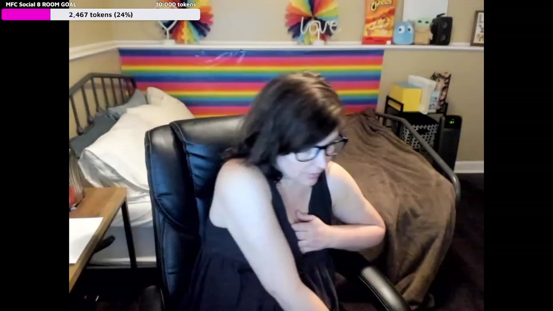 Gallery image thumbnail from Samtastic_'s myfreecams stream on, 03/28/2023, 21:20 image 15 of 20