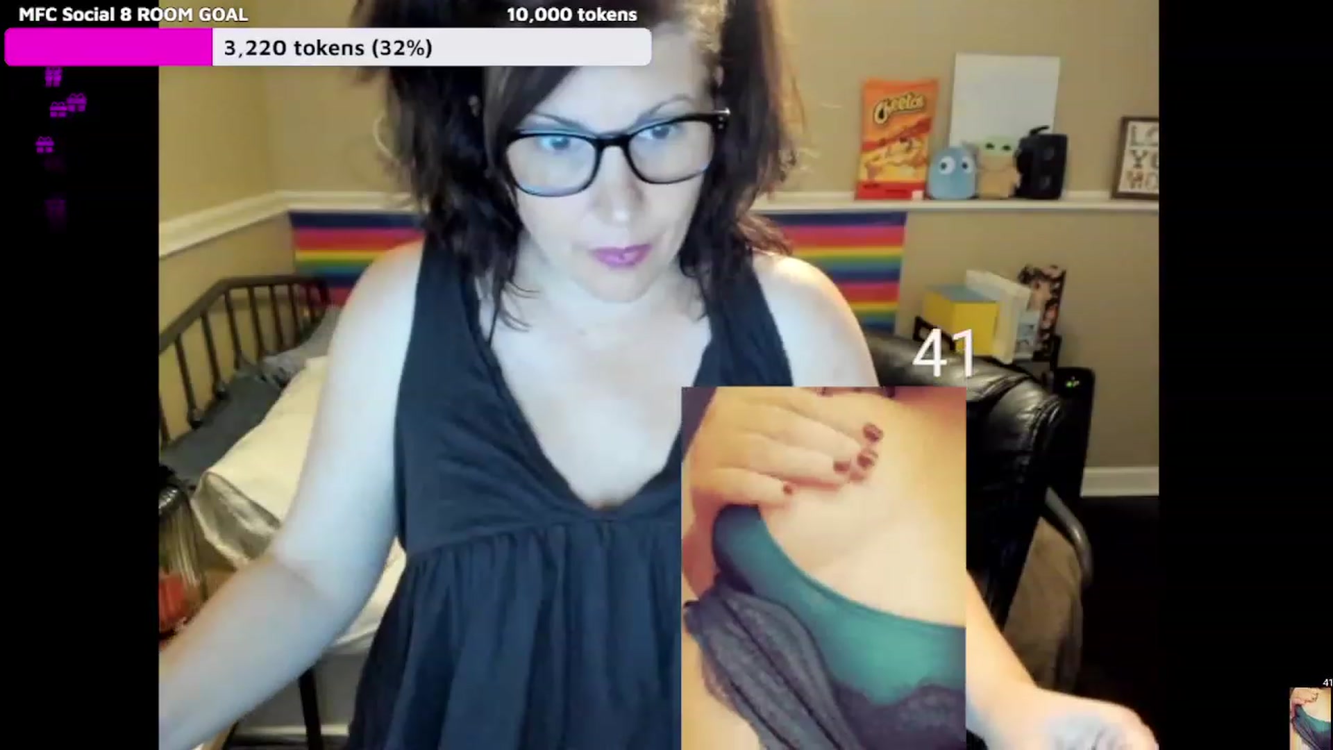 Gallery image thumbnail from Samtastic_'s myfreecams stream on, 03/28/2023, 23:50 image 9 of 20