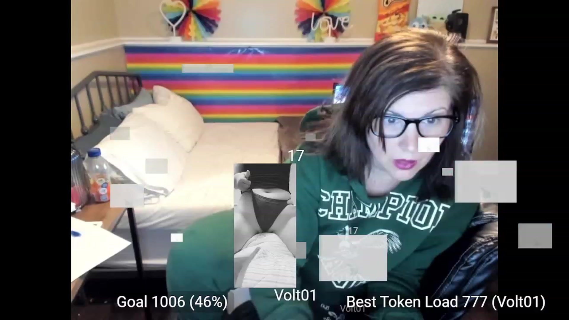 Gallery image thumbnail from Samtastic_'s myfreecams stream on, 04/03/2023, 01:03 image 15 of 20