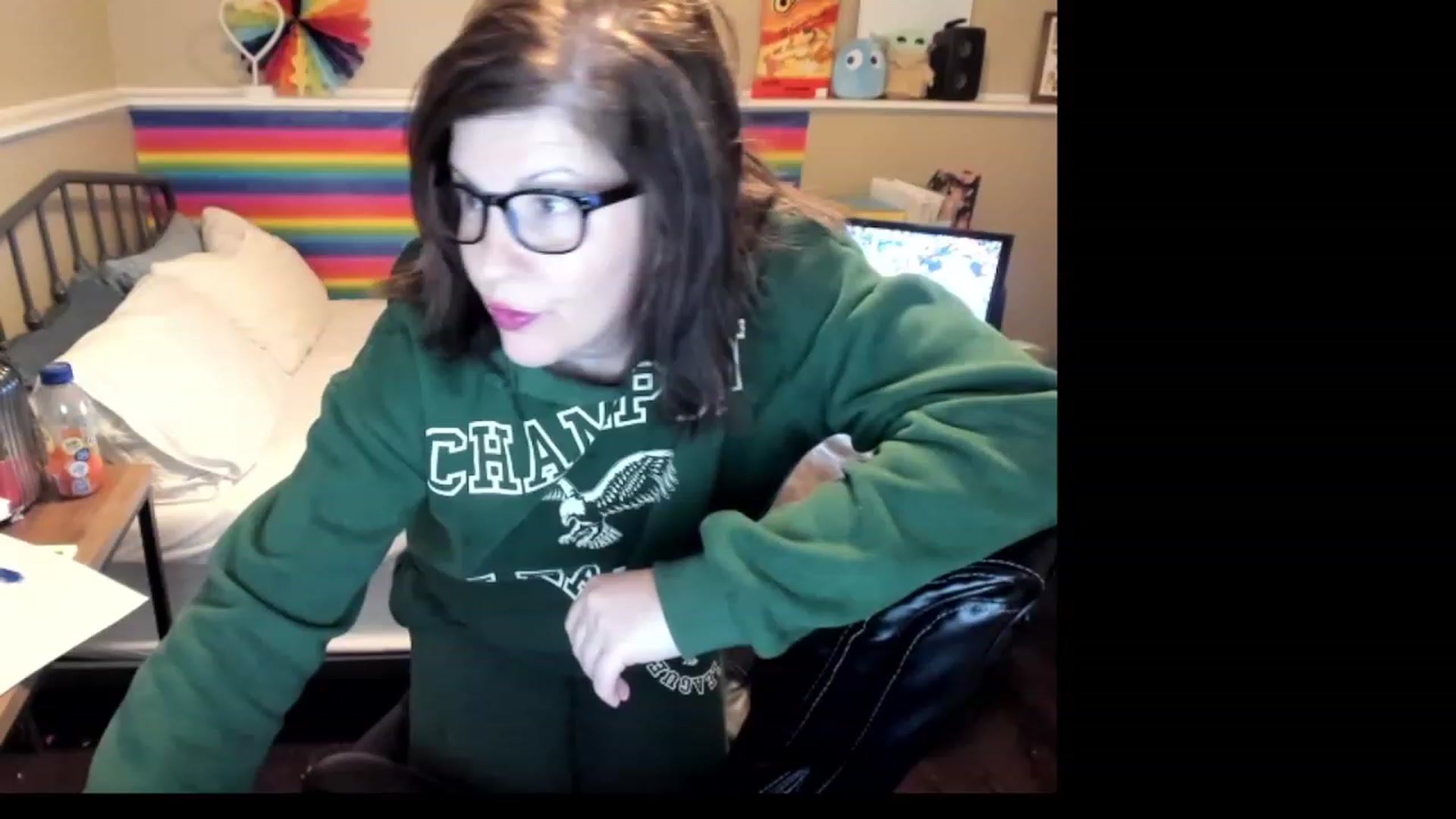 Gallery image thumbnail from Samtastic_'s myfreecams stream on, 04/03/2023, 01:03 image 9 of 20