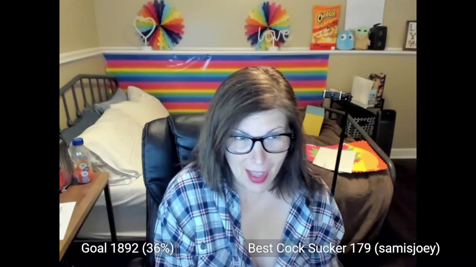 Gallery image thumbnail from Samtastic_'s myfreecams stream on, 05/01/2023, 23:38 image 10 of 20