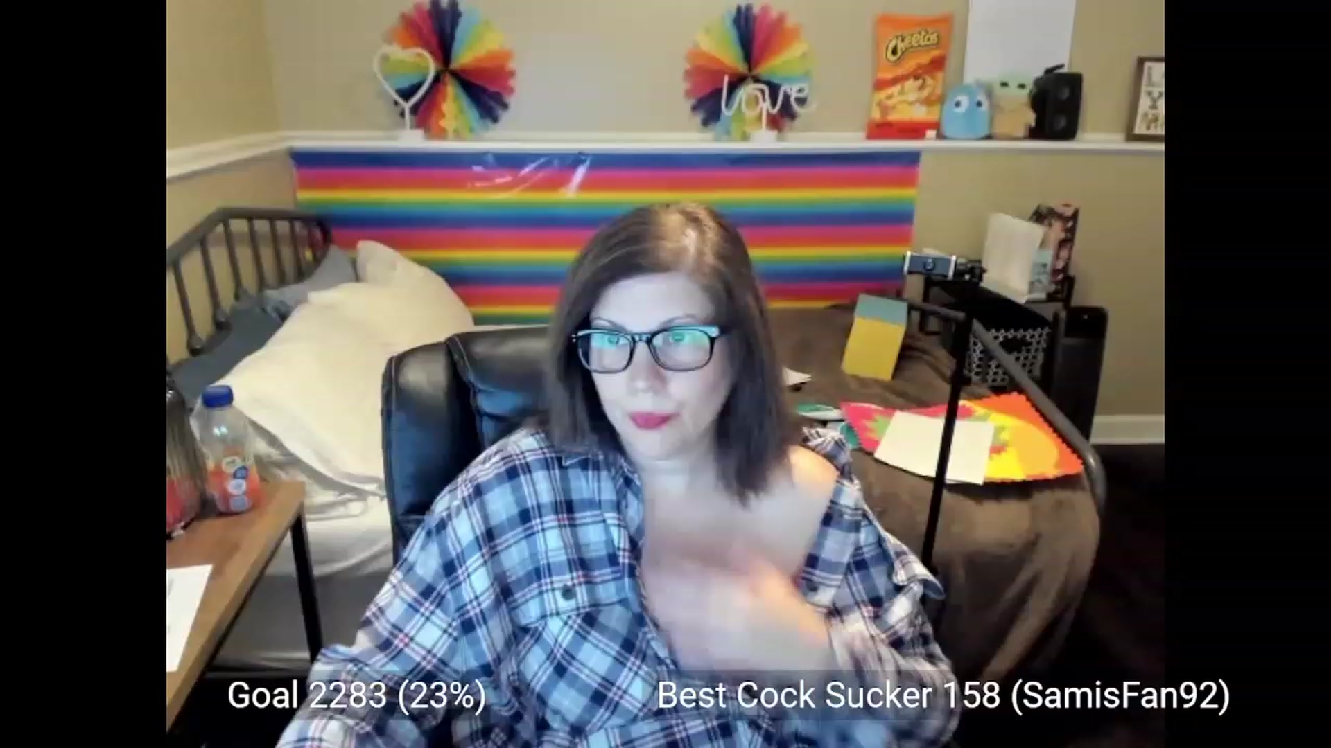 Gallery image thumbnail from Samtastic_'s myfreecams stream on, 05/01/2023, 23:38 image 8 of 20