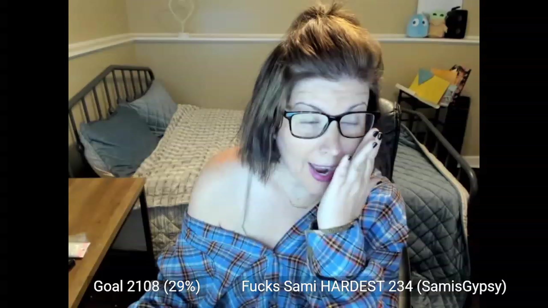 Gallery image thumbnail from Samtastic_'s myfreecams stream on, 05/23/2023, 24:54 image 18 of 20