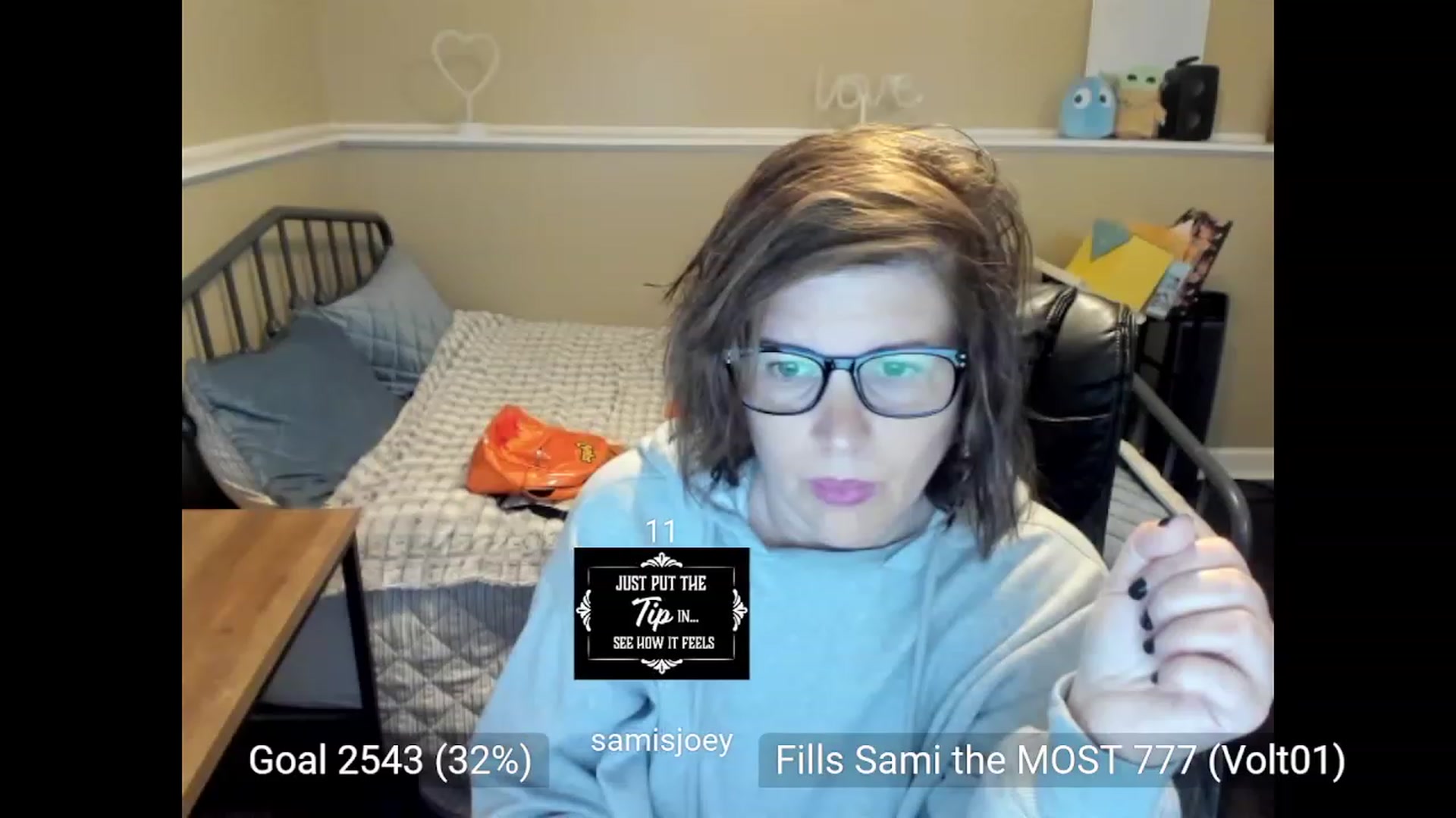 Gallery image thumbnail from Samtastic_'s myfreecams stream on, 06/05/2023, 01:31 image 9 of 20