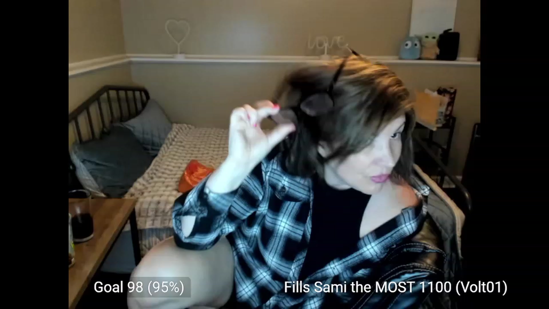 Gallery image thumbnail from Samtastic_'s myfreecams stream on, 06/14/2023, 02:26 image 4 of 20