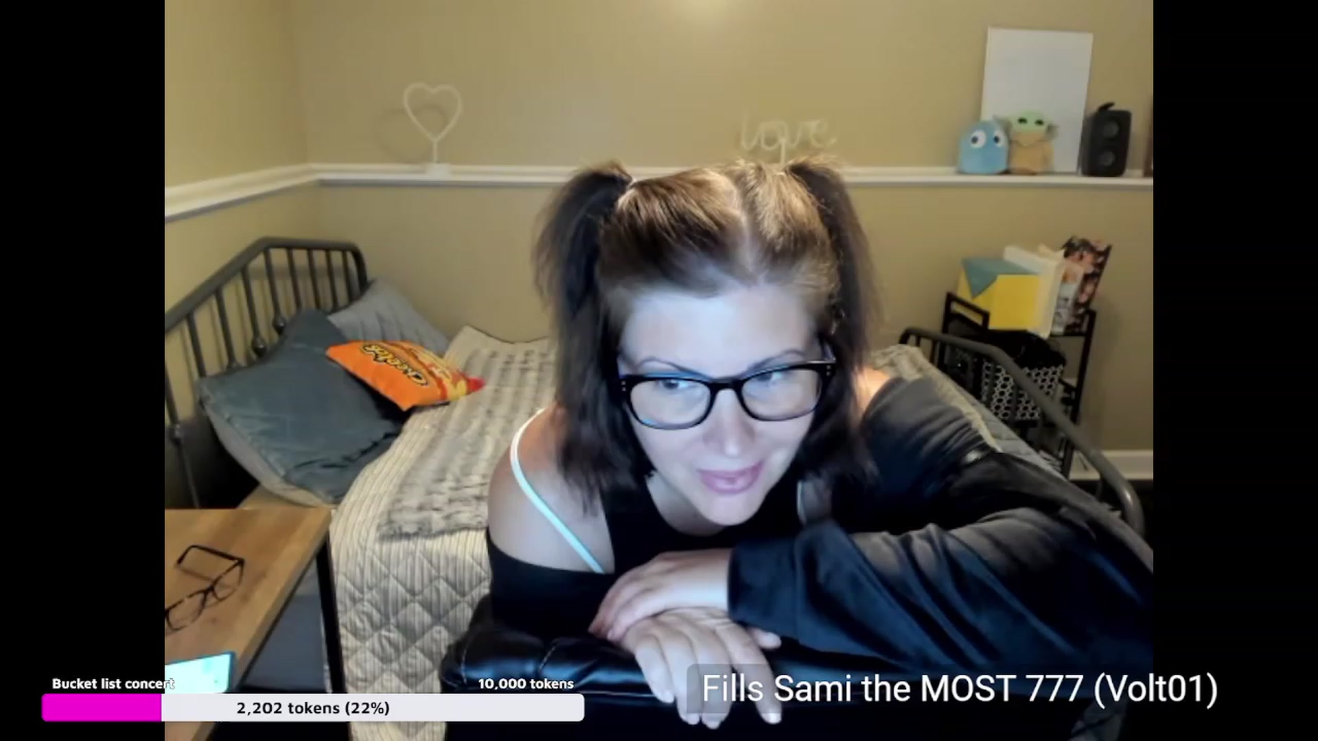 Gallery image thumbnail from Samtastic_'s myfreecams stream on, 07/06/2023, 01:55 image 17 of 20