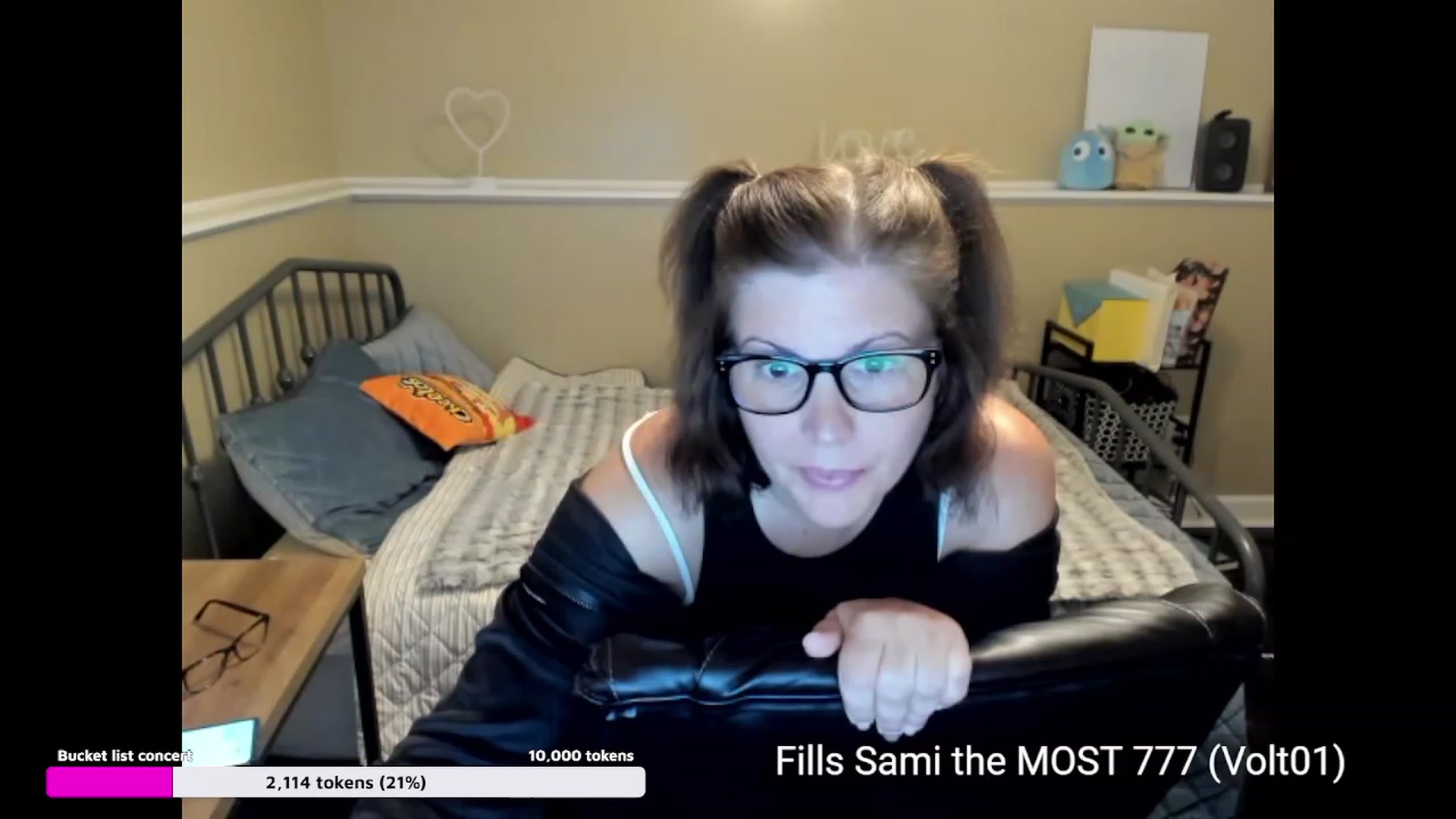Gallery image thumbnail from Samtastic_'s myfreecams stream on, 07/06/2023, 01:55 image 15 of 20