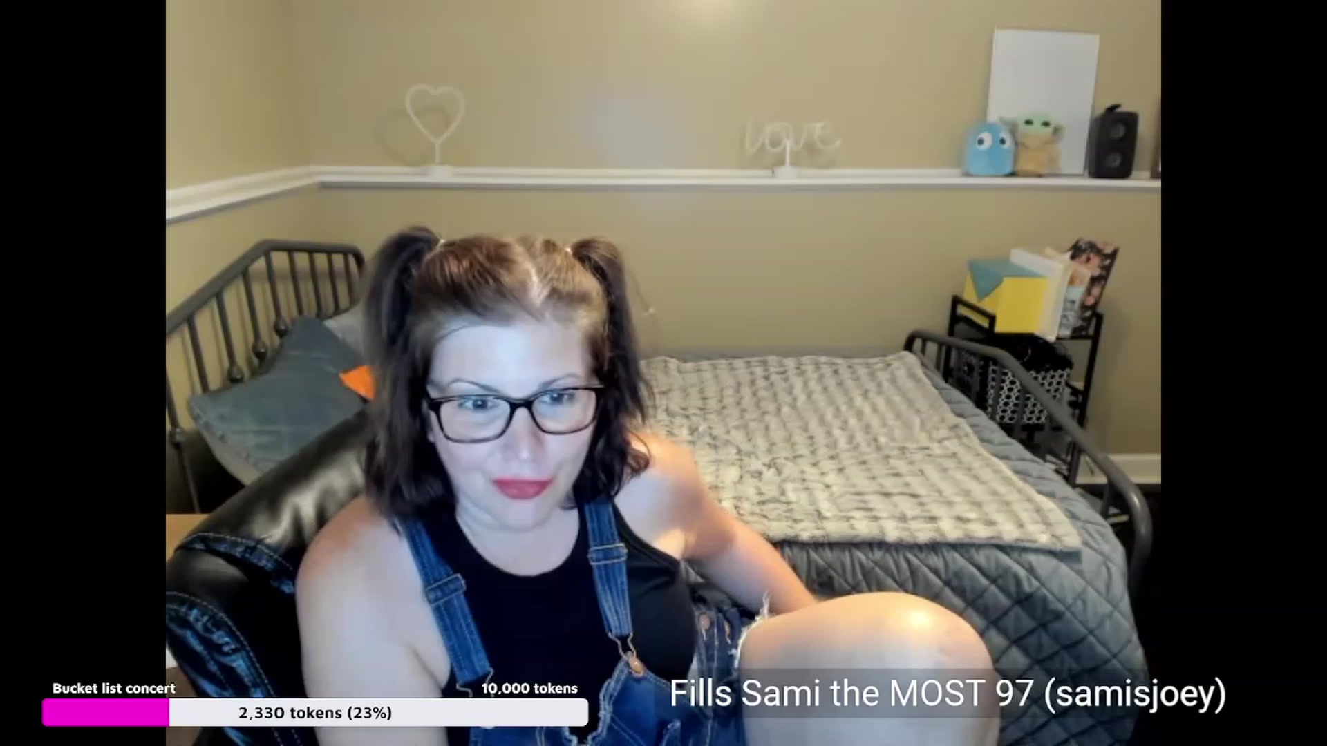 Gallery image thumbnail from Samtastic_'s myfreecams stream on, 07/07/2023, 24:34 image 13 of 20