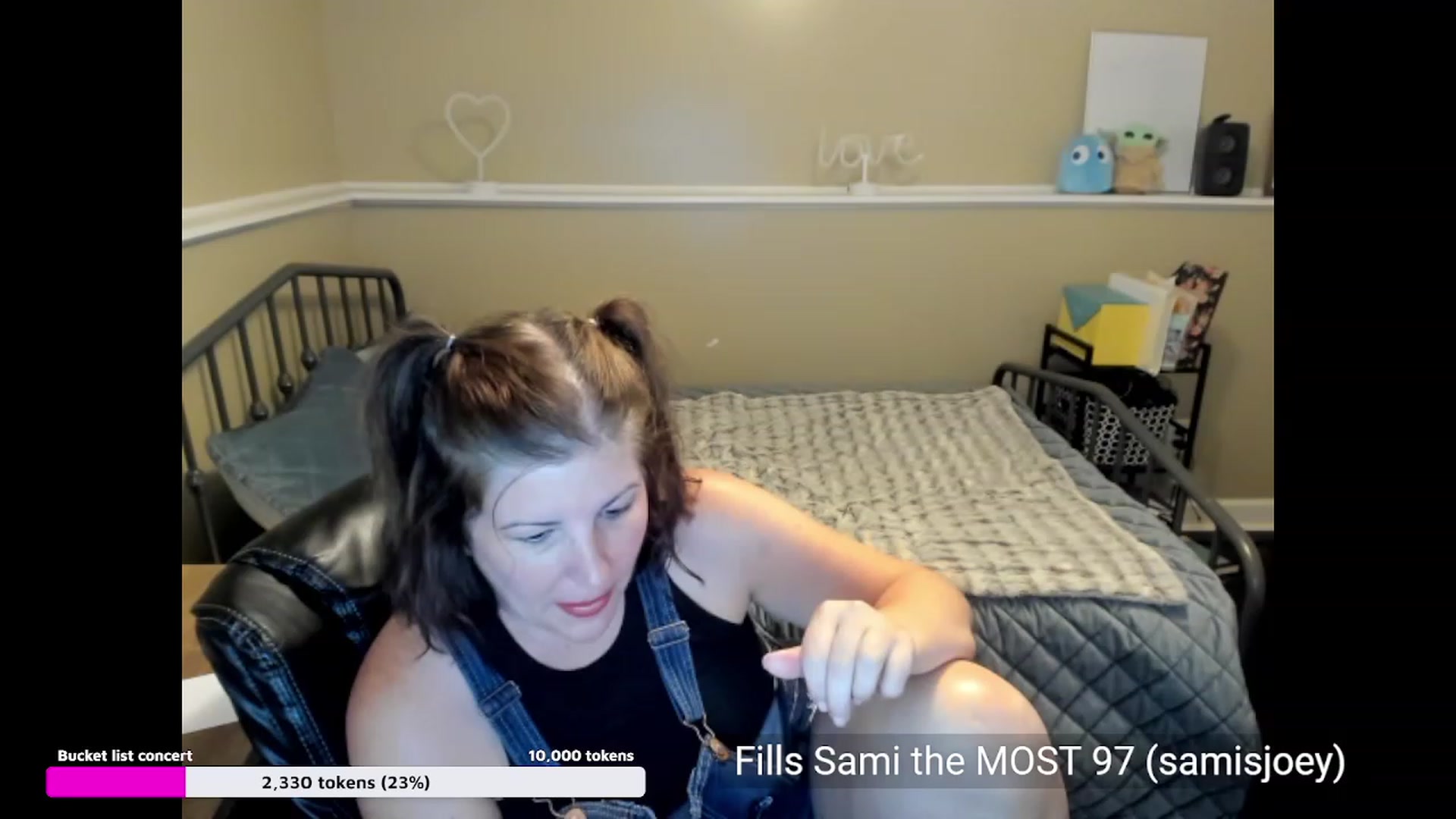 Gallery image thumbnail from Samtastic_'s myfreecams stream on, 07/07/2023, 24:34 image 16 of 20