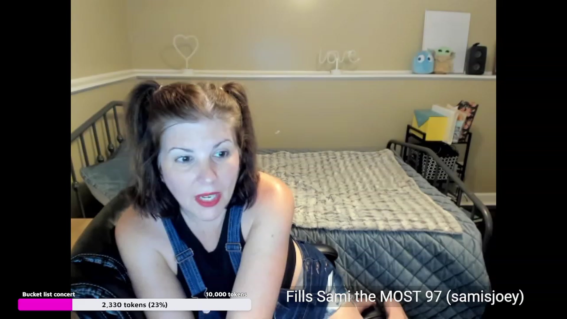 Gallery image thumbnail from Samtastic_'s myfreecams stream on, 07/07/2023, 24:34 image 12 of 20
