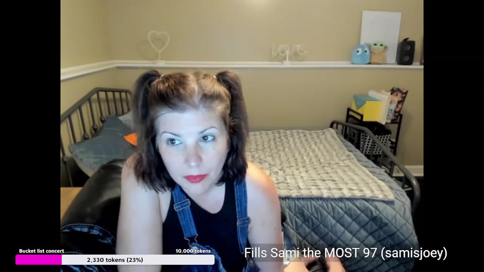 Gallery image thumbnail from Samtastic_'s myfreecams stream on, 07/07/2023, 24:34 image 7 of 20