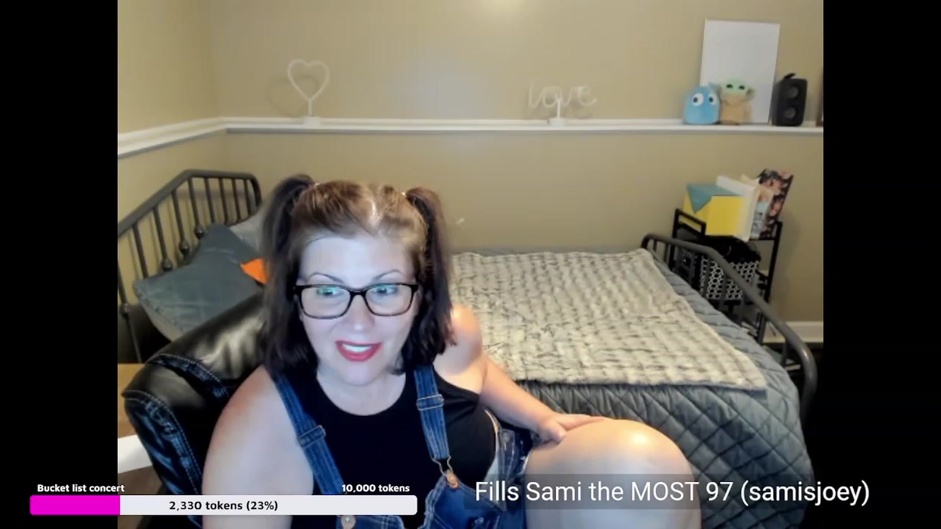 Gallery image thumbnail from Samtastic_'s myfreecams stream on, 07/07/2023, 24:34 image 15 of 20