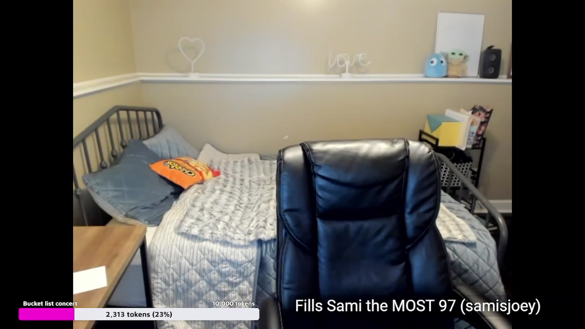 Gallery image thumbnail from Samtastic_'s myfreecams stream on, 07/07/2023, 24:34 image 1 of 20