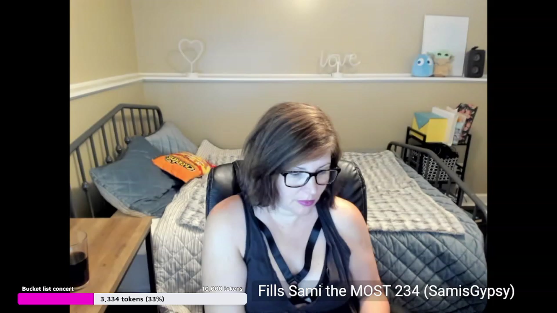Gallery image thumbnail from Samtastic_'s myfreecams stream on, 07/12/2023, 24:00 image 9 of 20