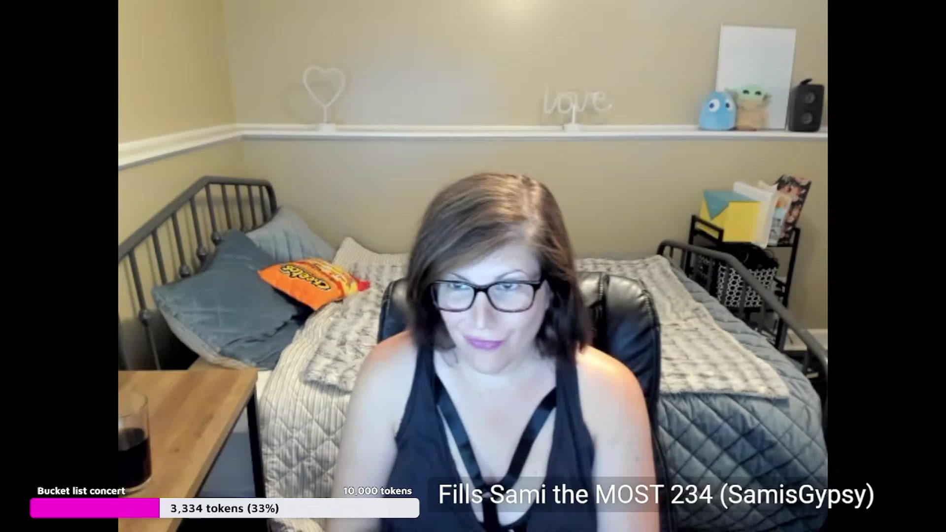 Gallery image thumbnail from Samtastic_'s myfreecams stream on, 07/12/2023, 24:00 image 16 of 20