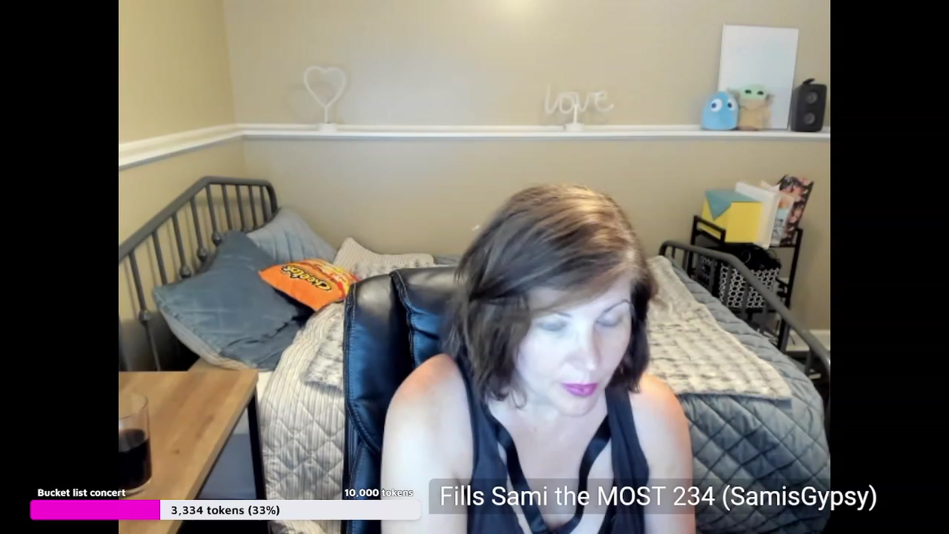 Gallery image thumbnail from Samtastic_'s myfreecams stream on, 07/12/2023, 24:00 image 18 of 20