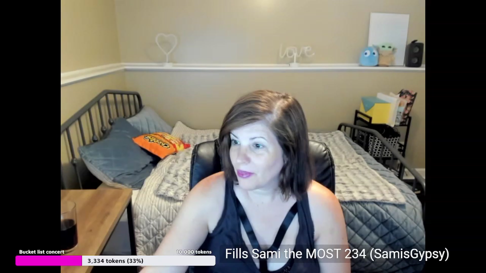 Gallery image thumbnail from Samtastic_'s myfreecams stream on, 07/12/2023, 24:00 image 14 of 20