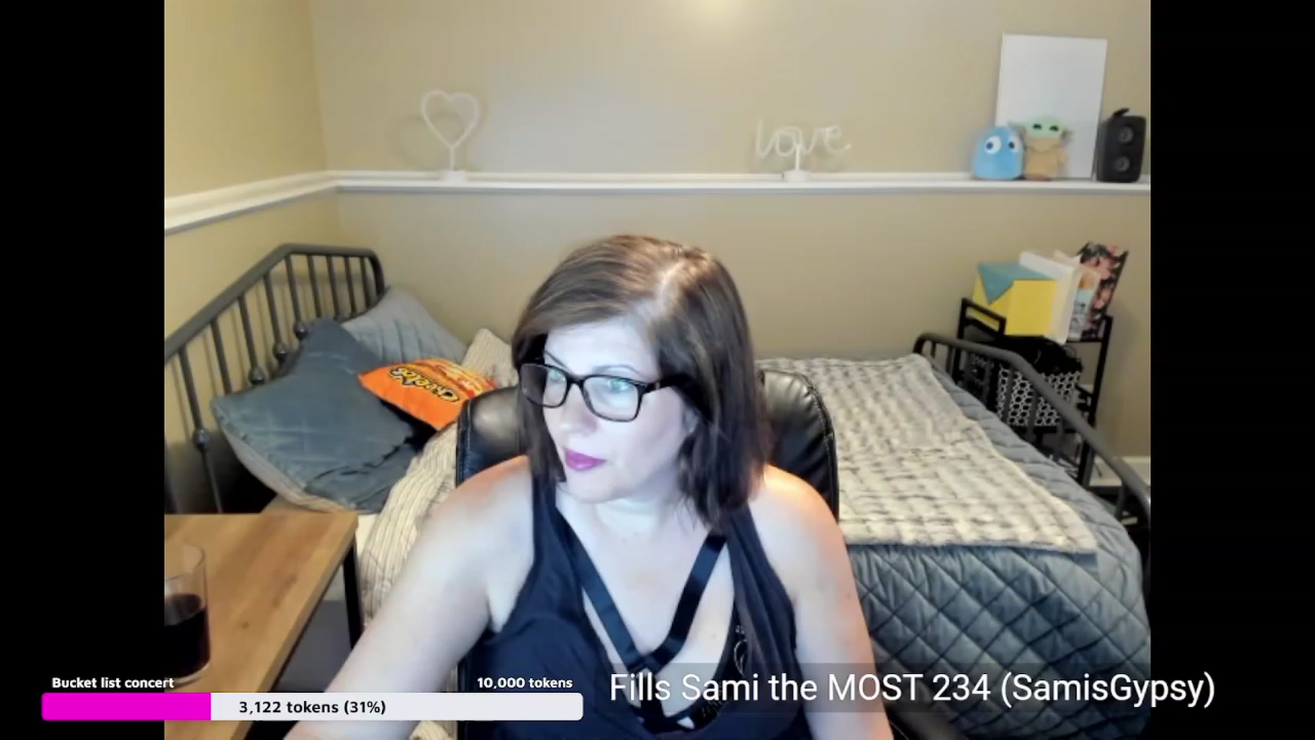 Gallery image thumbnail from Samtastic_'s myfreecams stream on, 07/12/2023, 24:00 image 6 of 20