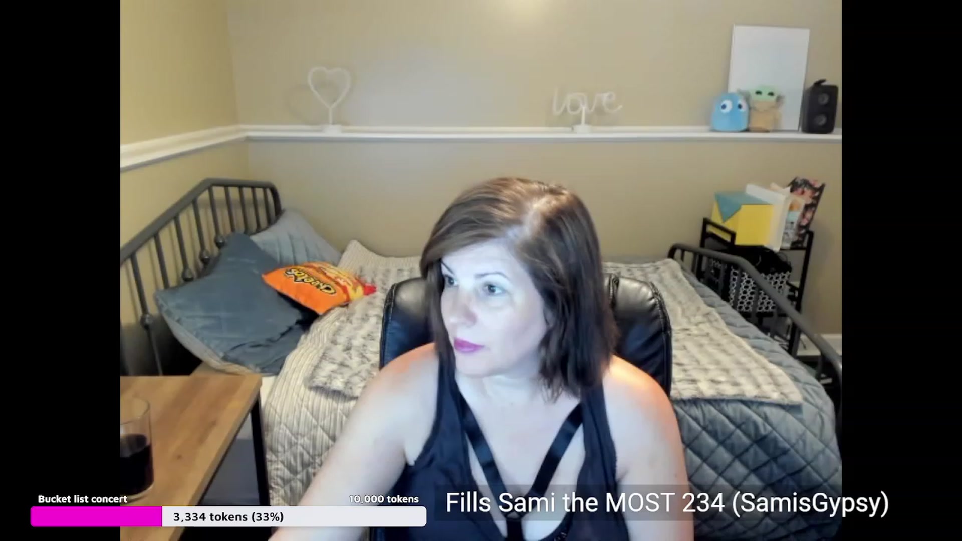 Gallery image thumbnail from Samtastic_'s myfreecams stream on, 07/12/2023, 24:00 image 13 of 20