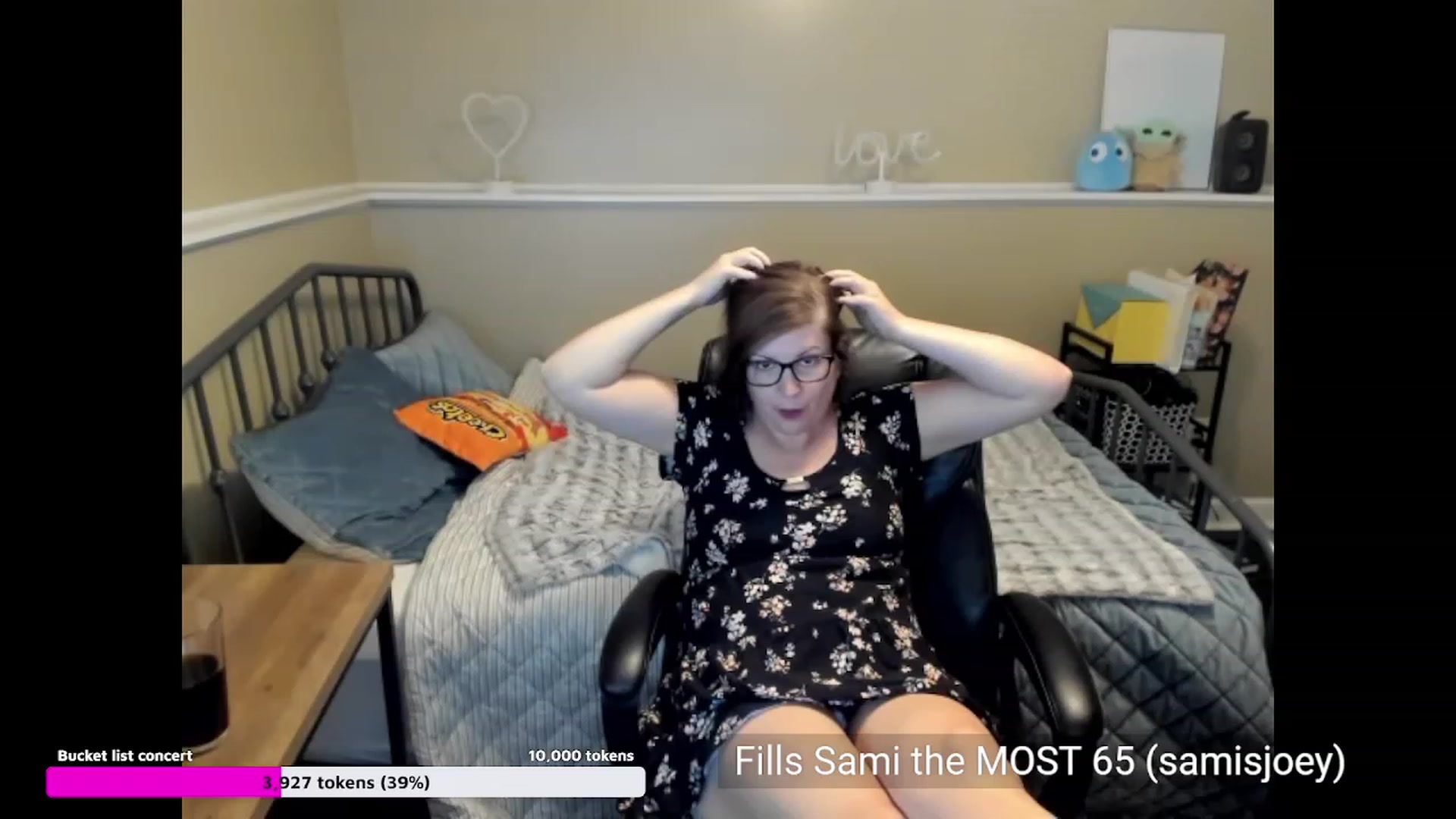 Gallery image thumbnail from Samtastic_'s myfreecams stream on, 07/12/2023, 22:22 image 20 of 20